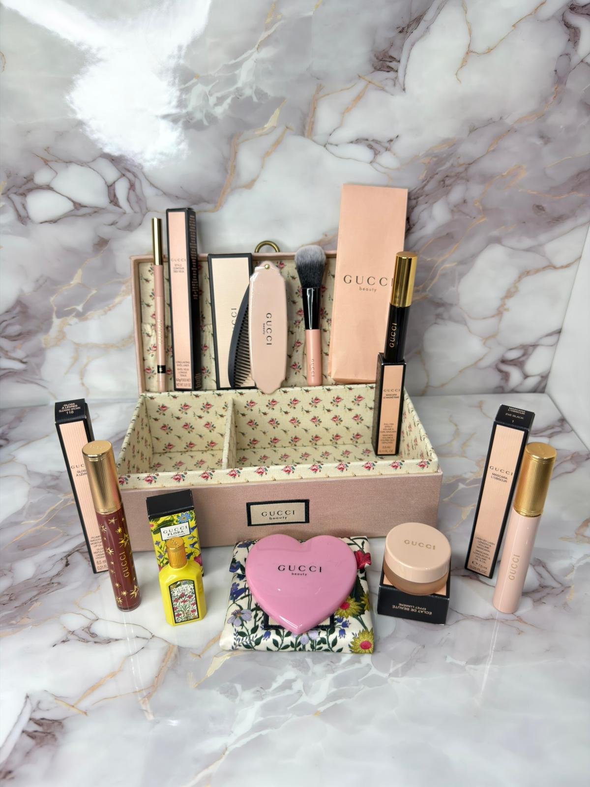 01 (30) بوكس مجموعة هدايا قوتشي - الصورة 1